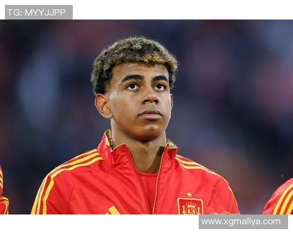 前刘海足球明星的传奇故事与赛场风采揭秘